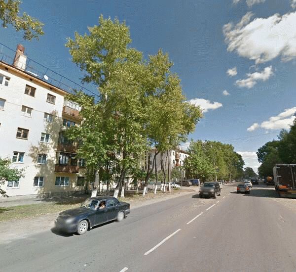 Отделение Сбербанка России по адресу ул. Карла Маркса,  4